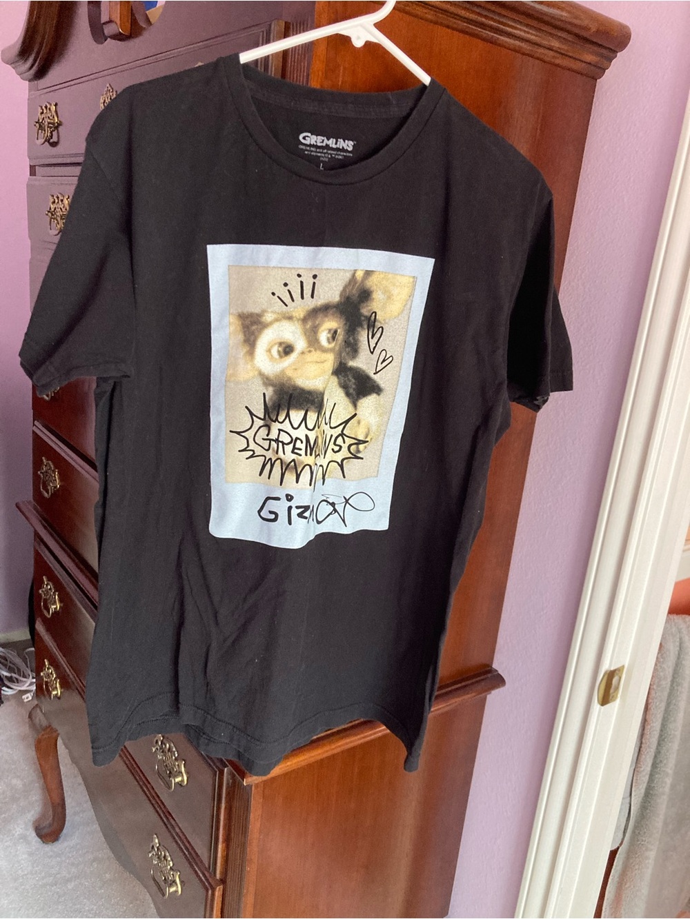 Gremlins Gizmo Graphic Tee - Black